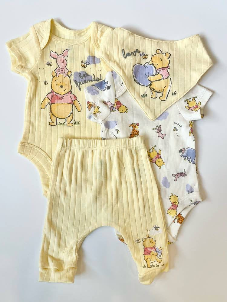 Disney - 4 pcs Baby Set [Newborn]